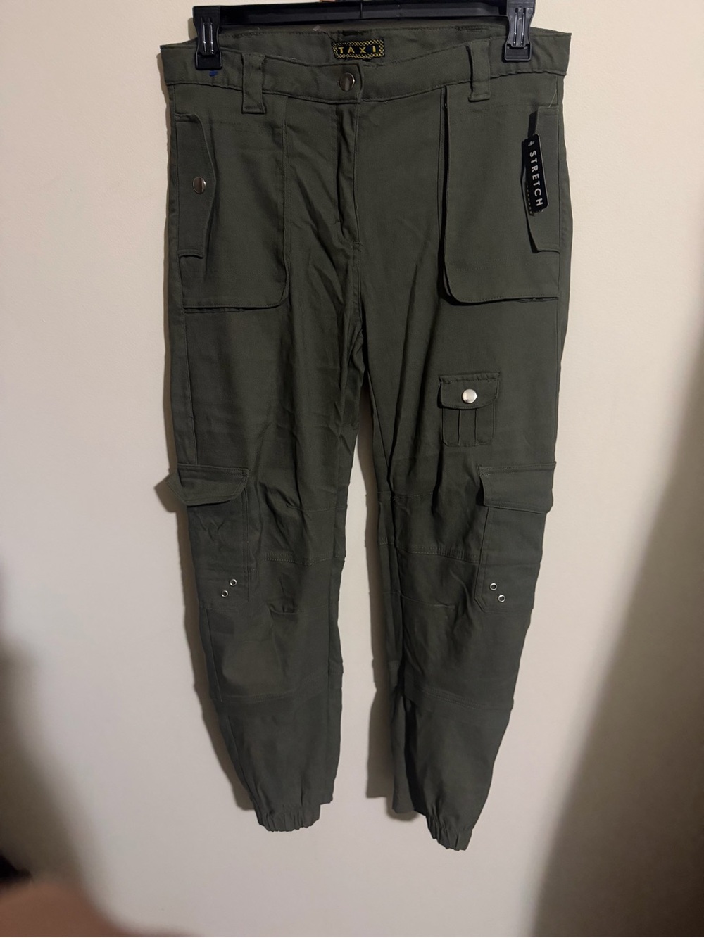 Women’s Olive Green Cargo Jogger Pants with Stretch